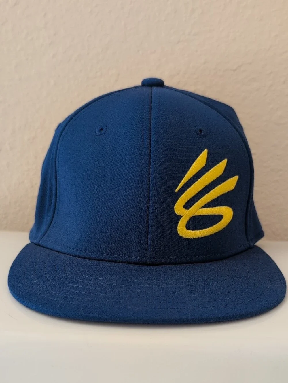Stephen Curry Under Armour Youth OSFM Blue Snapback Hat Yellow Logo NBA Warriors